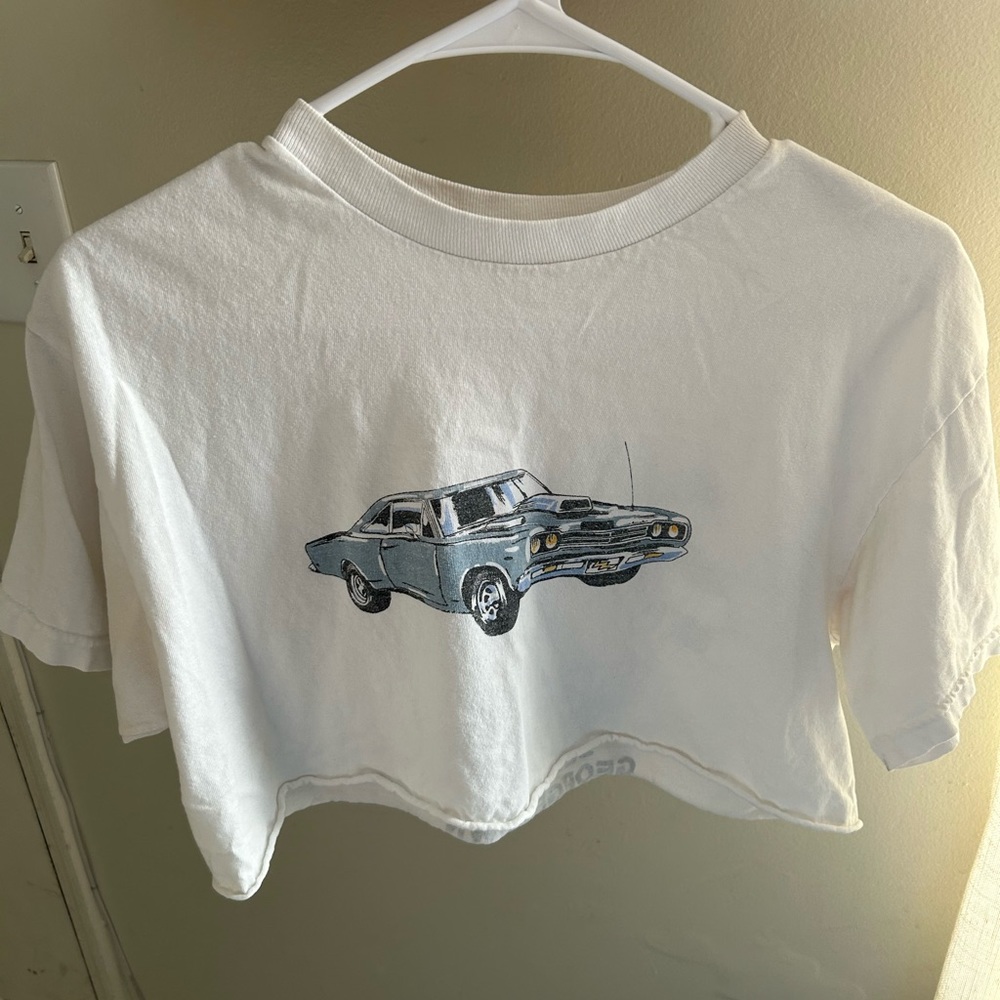 Brandy Melville John Galt white race car motor show crop top t-shirt tee